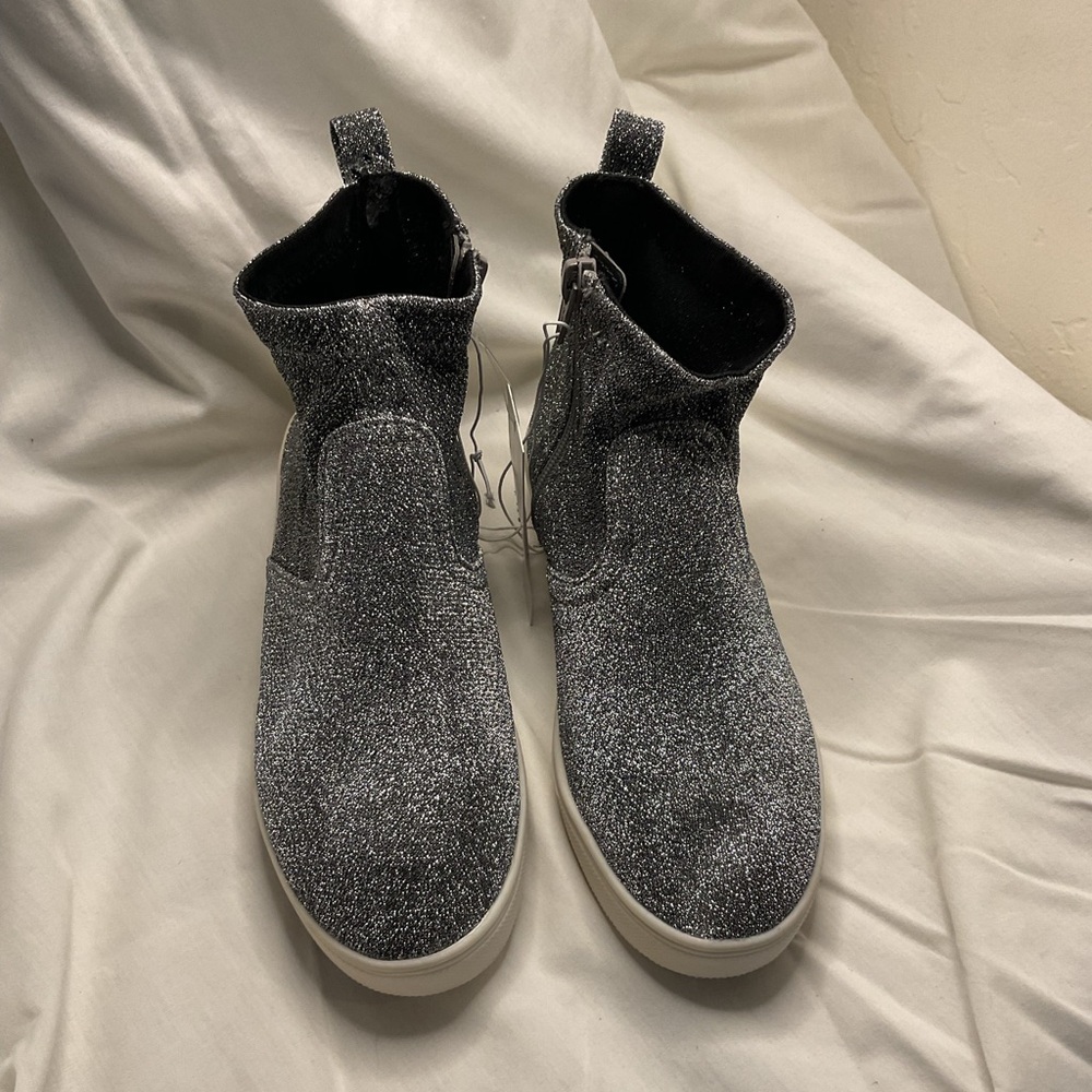 Girls Sneakers Booties